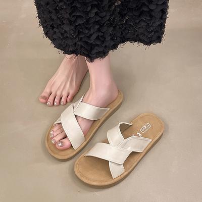 Мода 2024 Горячие продажи Высокое качество Летние женские шлепанцы Открытый носок Плоский каблук Удобная уличная обувь Однотонные женские туфли