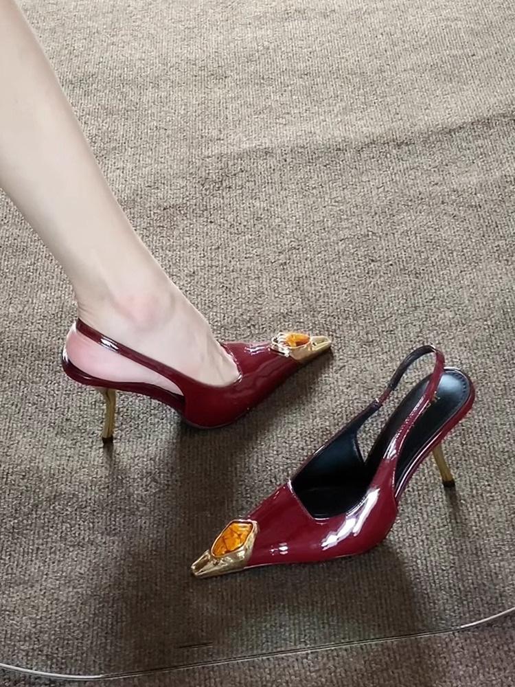 Туфли на высоком каблуке в стиле ретро с металлическим заостренным кончиком, весна-осень 2024 г., новые, тонкий каблук, лакированная кожа, легкие сандалии с пустым ртом, женские