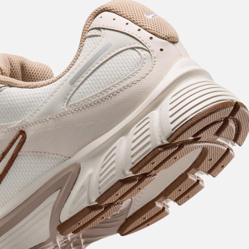 Nike Официальные мужские спортивные кроссовки NIKE V5 RNR IR7541