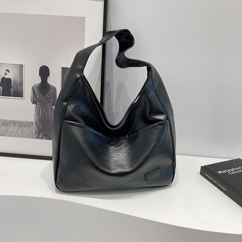 Chic Retro Large Capacity Tote Bag For Women With Unique Design And Stylish Appeal In Black White Brown Or Coffee Colors