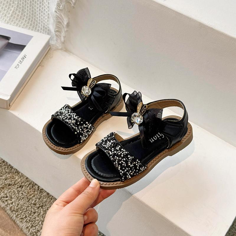 Сандалии принцессы с блестками для девочек, простые детские летние пляжные модные детские блестящие кожаные сандалии с бантом 2024 года, новинка