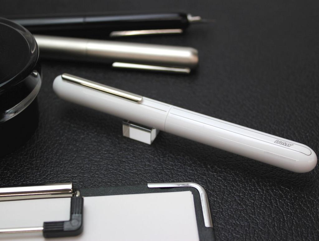 LAMY Перо для перьевой ручки F Белый рояль Dialogue 3 Обычный Импортный продукт (Тонкая точка) L74PWT-F Двойного назначения