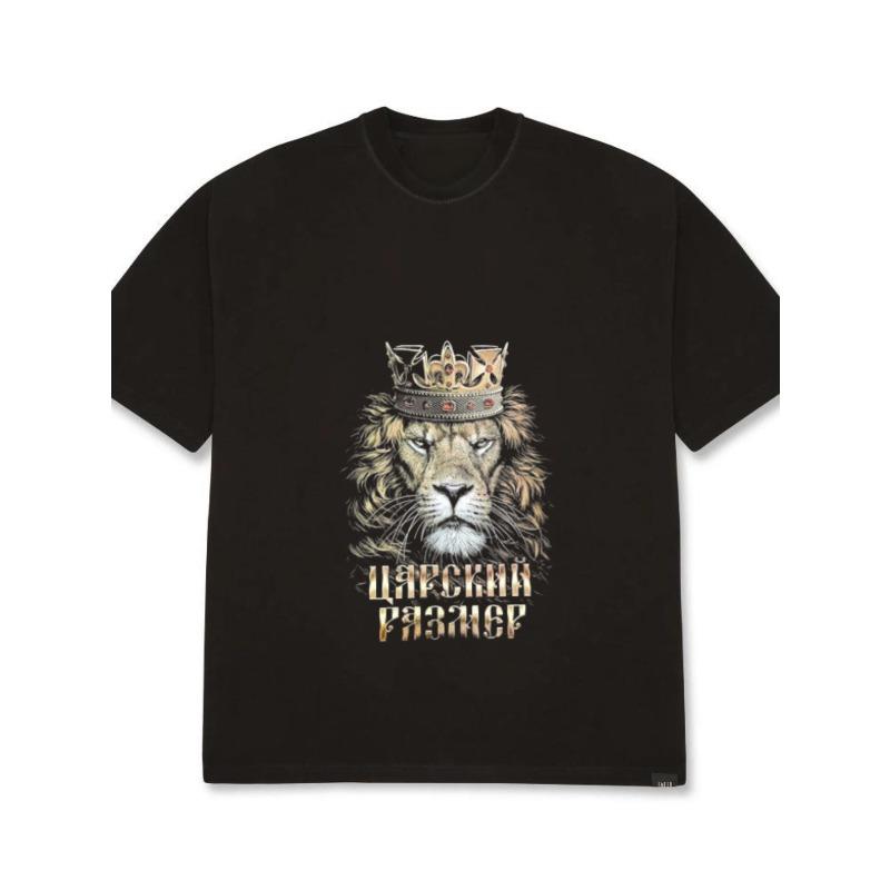 White T Shirt with Lion King Crown Graphic and Russian Text for Casual Wear