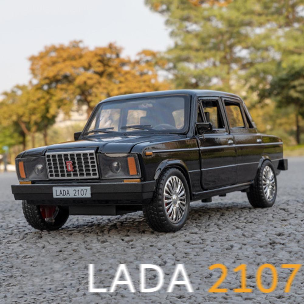 1:18 Россия LADA 2107 NIVA Литые металлические модели Игрушечный автомобиль 6 дверей открываются Звук Свет Оттянуть назад Транспортное средство Коллекция Подарок Детские игрушки