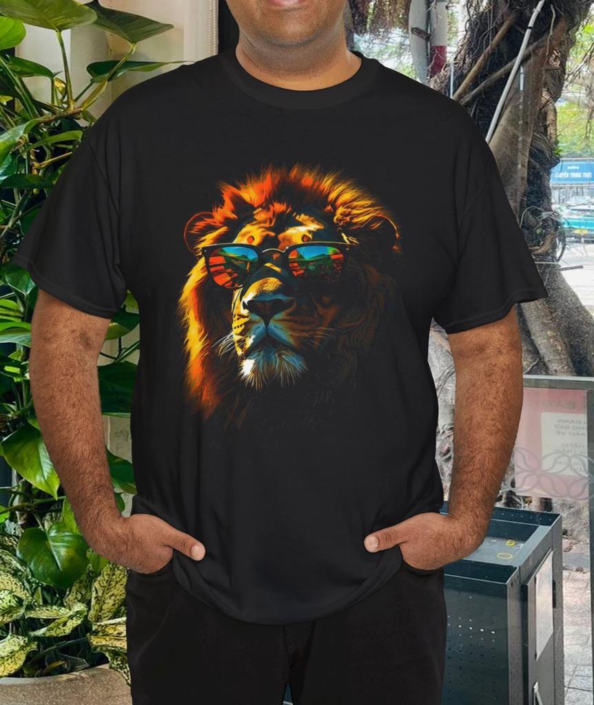 Men's and Women's T-shirts Lion Artwork Sunglasses Colourful Art Zoo Animal Lion T-Shirt