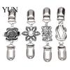 Rhinestone Collar Brooches 4Pcs Vintage Sweater Clips for Women Girls, Retro Floral Cardigan Clips, Elegant Scarf Clasps Metal Clothing Brooch