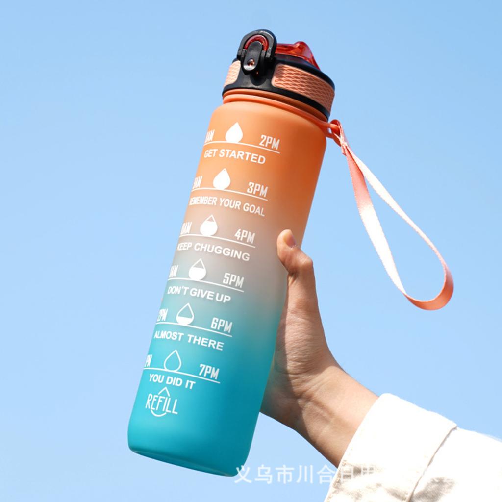 Пластиковая бутылка для воды с градиентом, большая емкость 1 л, крышка-поильник, портативная спортивная бутылка для воды для улицы.