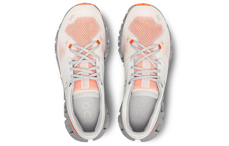 On Running Cloud X 3 Ivory Alloy Женские 60.98252