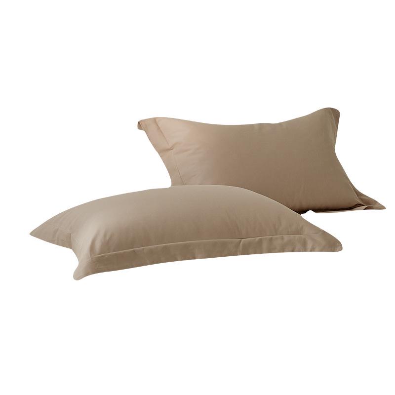 Набор из двух наволочек из матового длинноволокнистого хлопка - 100 нитей, однотонные, роскошные на ощупь