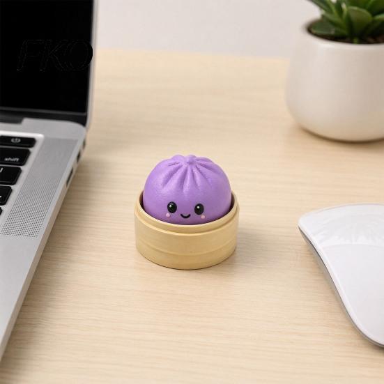Portable Stress Reliever Press Button Keychain, Steamed Bun Decompression Toy with Smiling Face Pattern, Fidget Keychain Slow Rebound Feel Mini