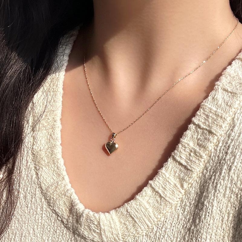 Mcel 14K Plum Chubby Heart Necklace
