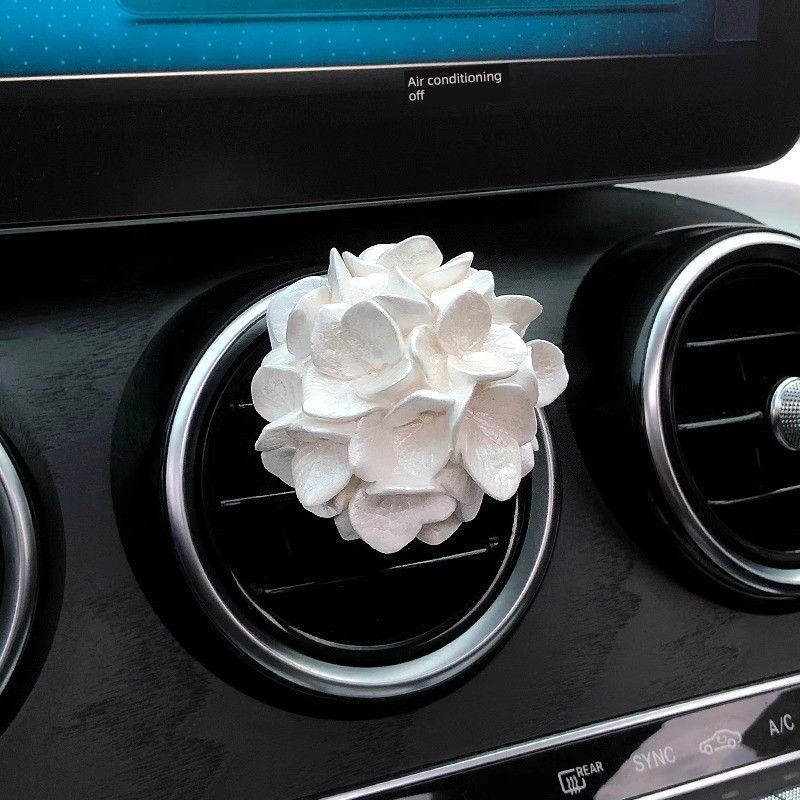 Niche Tulip Car Fragrance Diffuser Stone, Elegant Floral Car Air Vent Decoration Pendant, Butterfly Light Fragrance