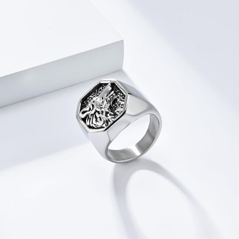 Vintage Hip Hop Wolf Head Titanium Steel Ring for Men Fashion Personalised Jewellery