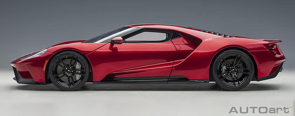 AUTOart Ford GT 2017 Metallic Stripe Готовый продукт 12106 1/12 Красный/Серебристый