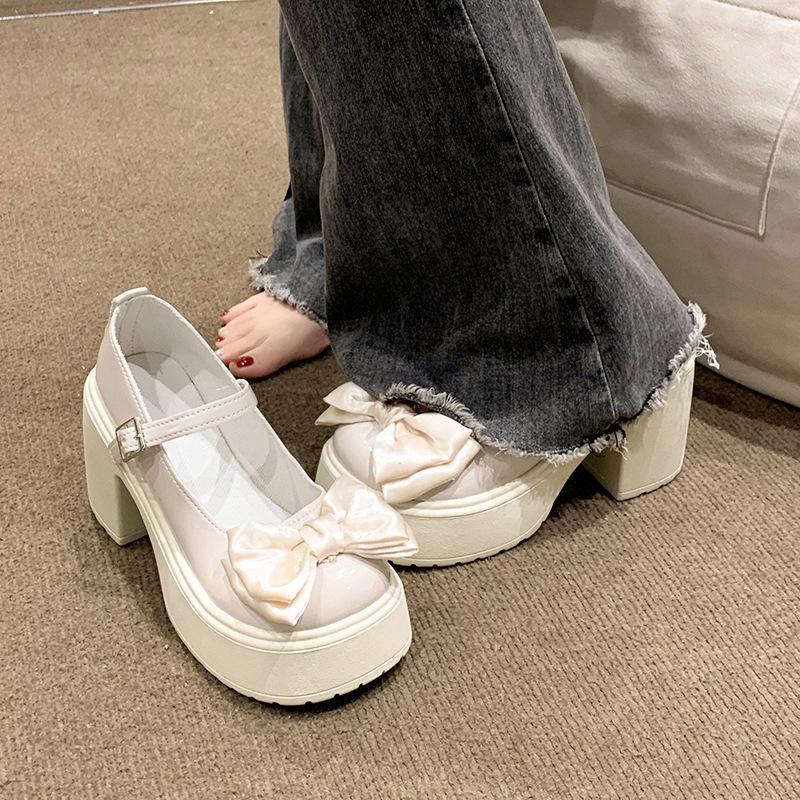 Туфли Мэри Джейн женские осень-зима 2025 новые круглые с бантом маленькие кожаные туфли на толстом каблуке платформе высокие каблуки