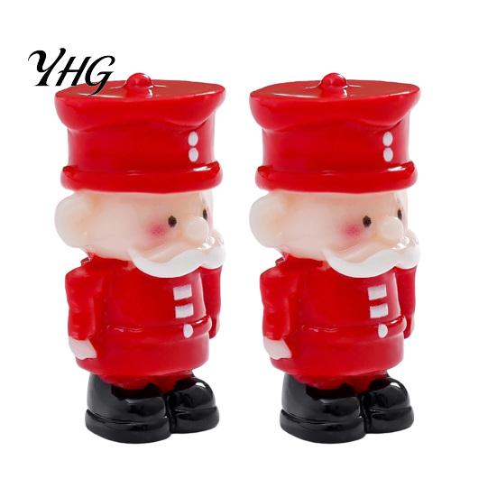 Small Resin Dolls for Crafts 2Pcs Mini Christmas Figurine, Cute Santa Claus Nutcracker Soldier Dolls, DIY Accessories Winter Home Accents Micro