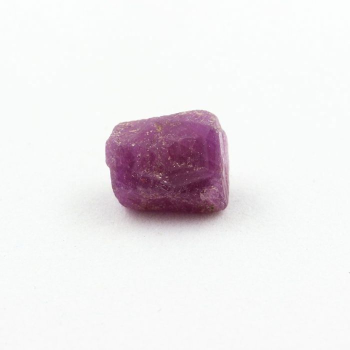 Pierres et Minéraux. Rubis. 5.405 ct. Kiteto District, Manyara Region, Tanzanie.