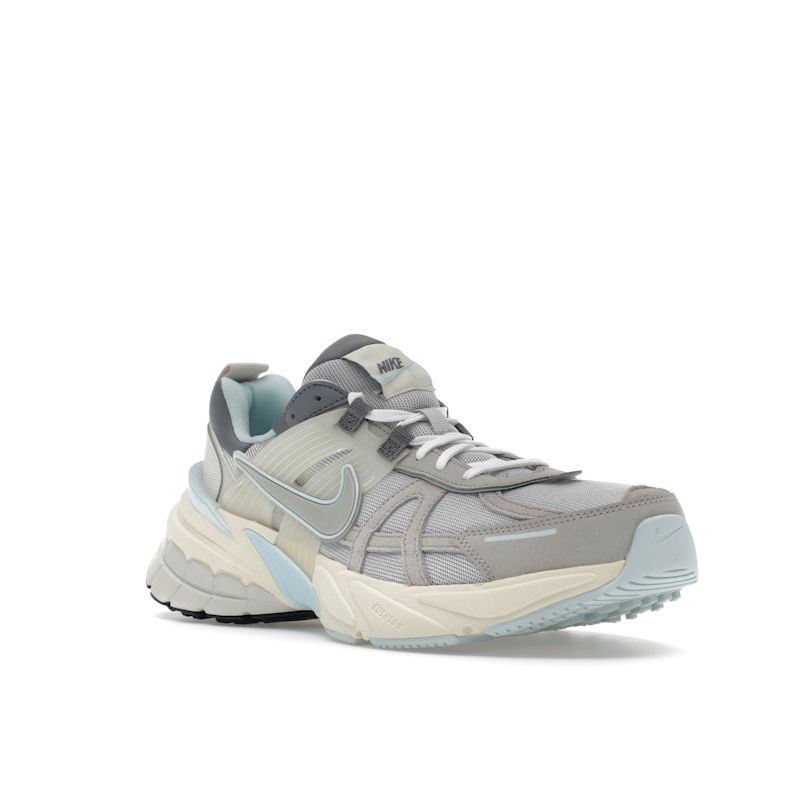 Nike Женские кроссовки V2K Run Light Bone Iron Ore кремовые светло-железные дымчато-серые FZ3596-072