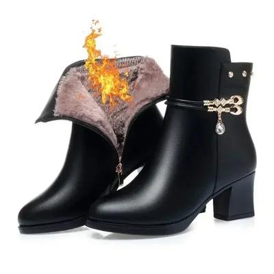 Модные зимние ботинки женские на высоком каблуке однотонные флисовые теплые большие размеры 42 уличные нескользящие средние ботинки Botas Mujer Invierno