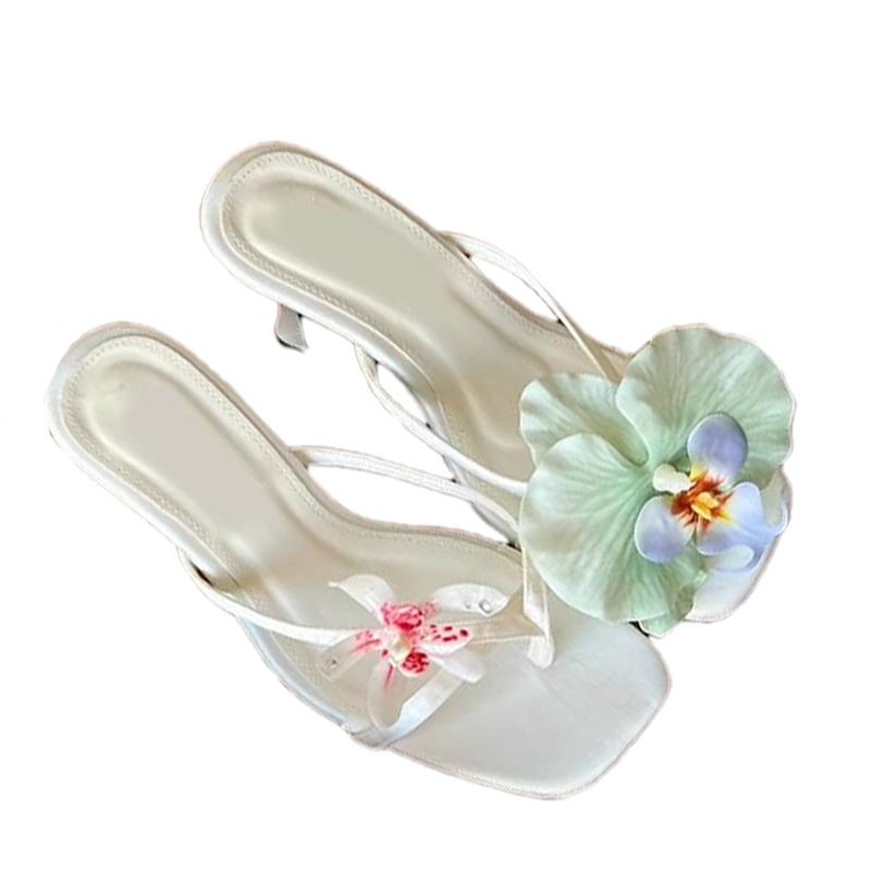 Дизайнерские модные шлепанцы на высоком каблуке с цветком, женские сандалии на каблуке, женская обувь 2025 лето, новые шлепанцы с перемычкой для пальца, туфли-стилеты для платья