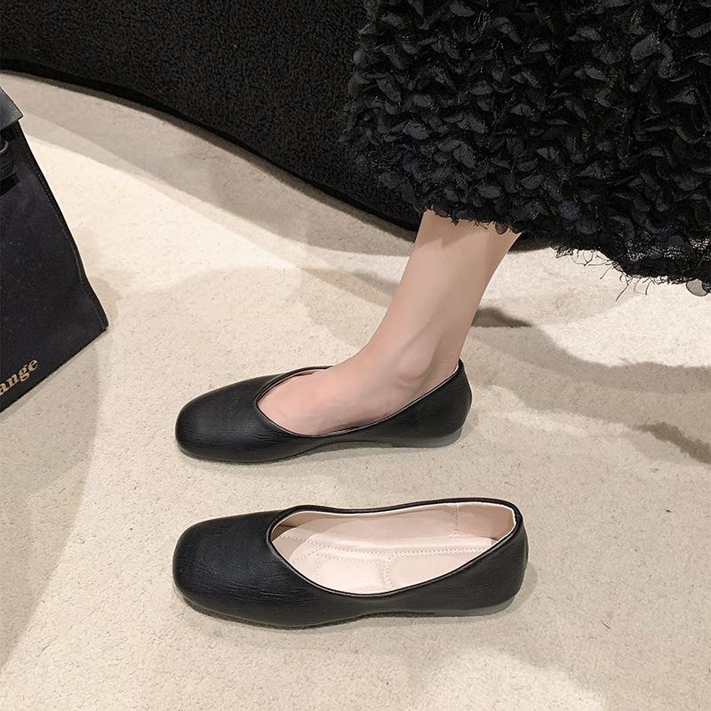 Модная обувь на плоской подошве для женской весны/лета 2025, новая универсальная одинарная обувь для работы, женская обувь на плоской подошве