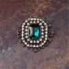 Elegant Clothing Fastener Fashion Accessory Clothing Jewelry Vintage Brooch Crystal Lapel Pin Gift for Woman Girls