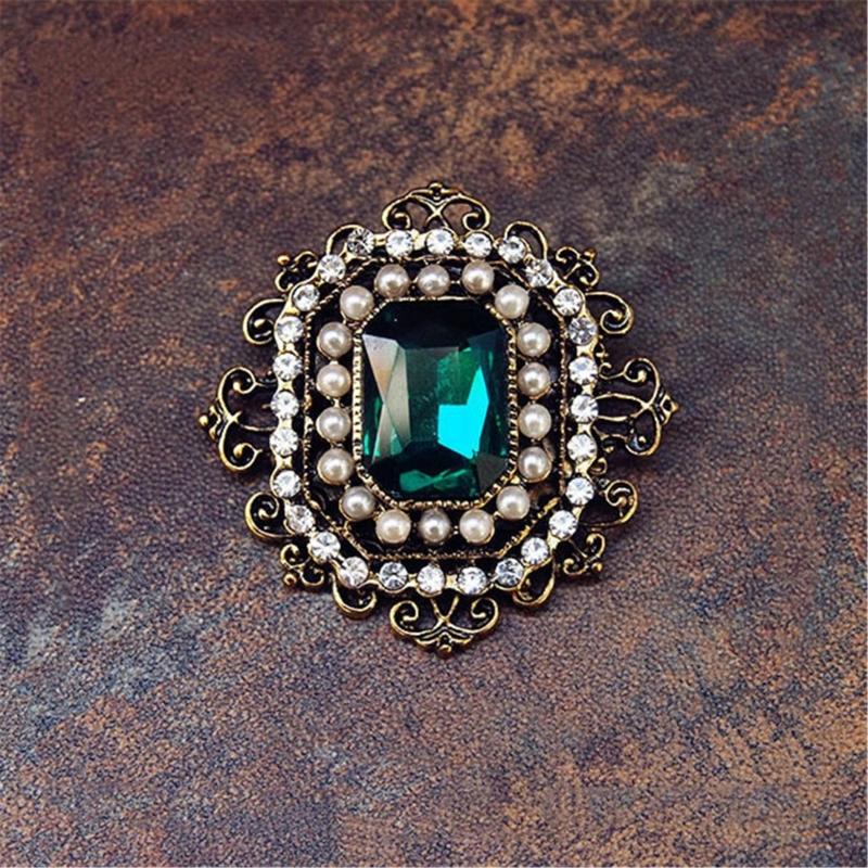 Elegant Clothing Fastener Fashion Accessory Clothing Jewelry Vintage Brooch Crystal Lapel Pin Gift for Woman Girls