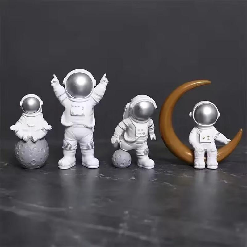 1-4 шт. Фигурка астронавта Игрушка Настольные украшения Смола Космос Куклы для торта Космонавт Модель для детей Забавный подарок
