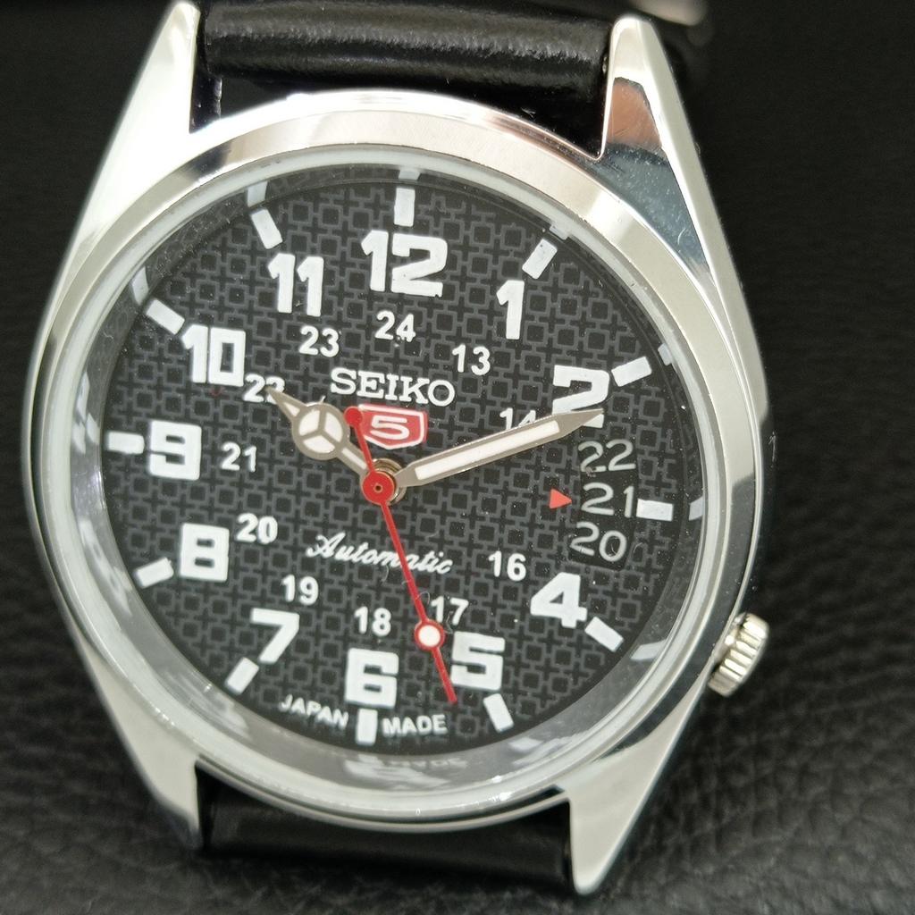 АВТОМАТИЧЕСКИЕ ВИНТАЖНЫЕ ВОССТАНОВЛЕННЫЕ МУЖСКИЕ ЧАСЫ SEIKO 5 ЯПОНИЯ ЧЕРНЫЙ ЦИФЕРБЛАТ a445511-1