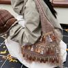 Женская сумка 2025 года в этническом стиле большой вместимости с дизайном с кисточками
