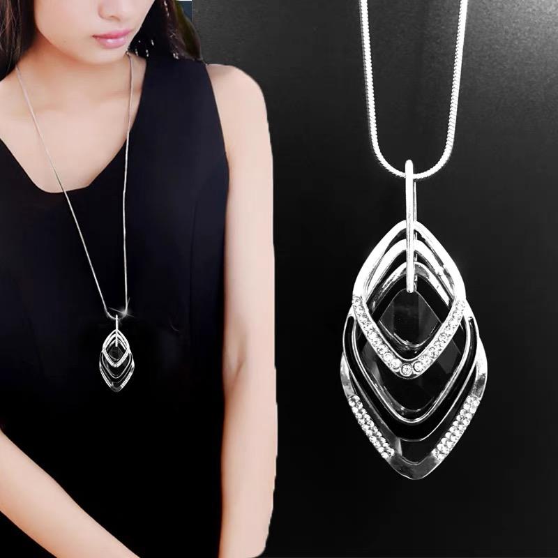 Women Long Necklace Fashion Geometric Crystal Necklaces Pendant Jewelry Statement Sweater Chain Collier Femme Collar Accessories