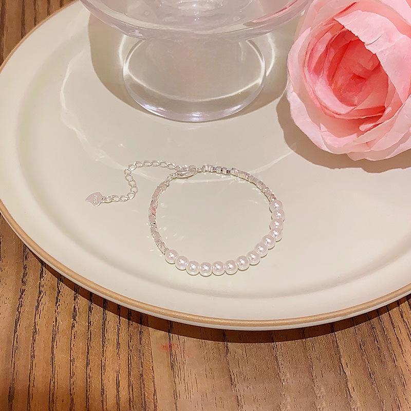 Серебряный браслет с жемчугом в стиле барокко для женщин - универсальное, легкое, роскошное, нишевое украшение для рук