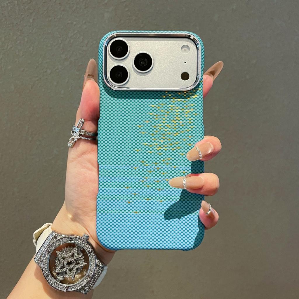 Магнитный чехол для телефона с текстурой карбона и кевлара для iPhone 17 Air 16 15 14 Pro Max Металлическая рамка камеры Жесткая пластиковая крышка