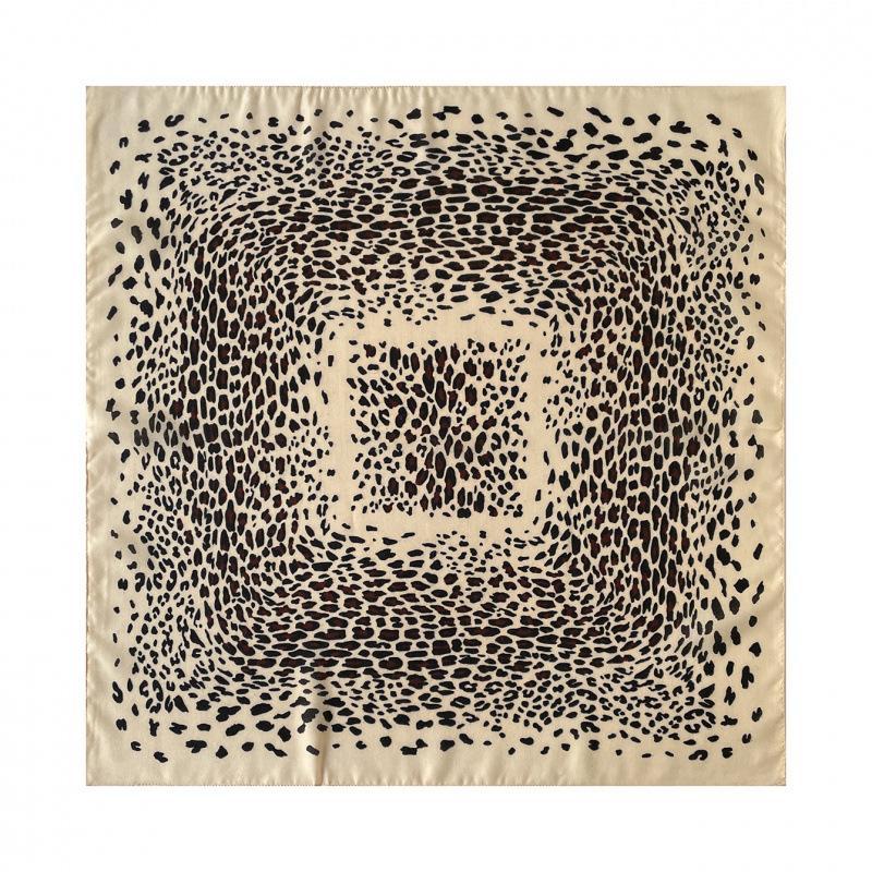 High-End Silk Scarf Fashion Leopard Print Square Scarf Four Seasons Versatile Retro Clothing With Scarf Waist Silk Scarf Women