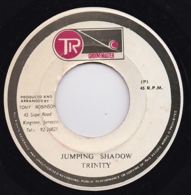 7-дюймовая пластинка TRINITY - Jumping Shadow / Shadow Dub НЕТ TR Groovemaster Ямайка Регги, Ска и Даб Б/У