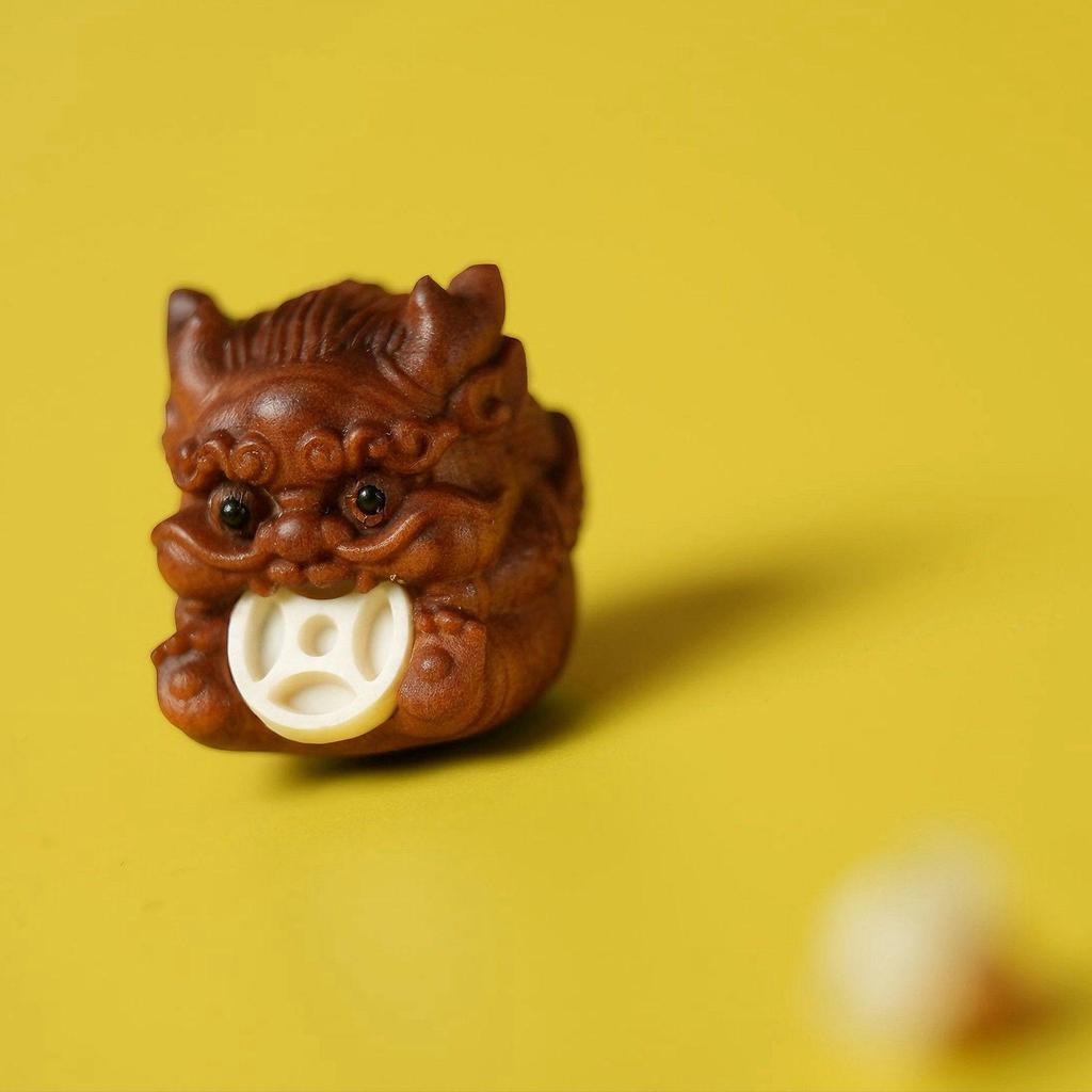 Майсурский сандал Инкрустированный Изысканные китайские аксессуары для мороженого Лев и Медведь