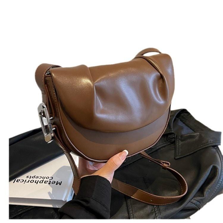 2024 New Spring Women's Saddle Bag Urban Minimalist Pu Shoulder Crossbody Bag Folded Design