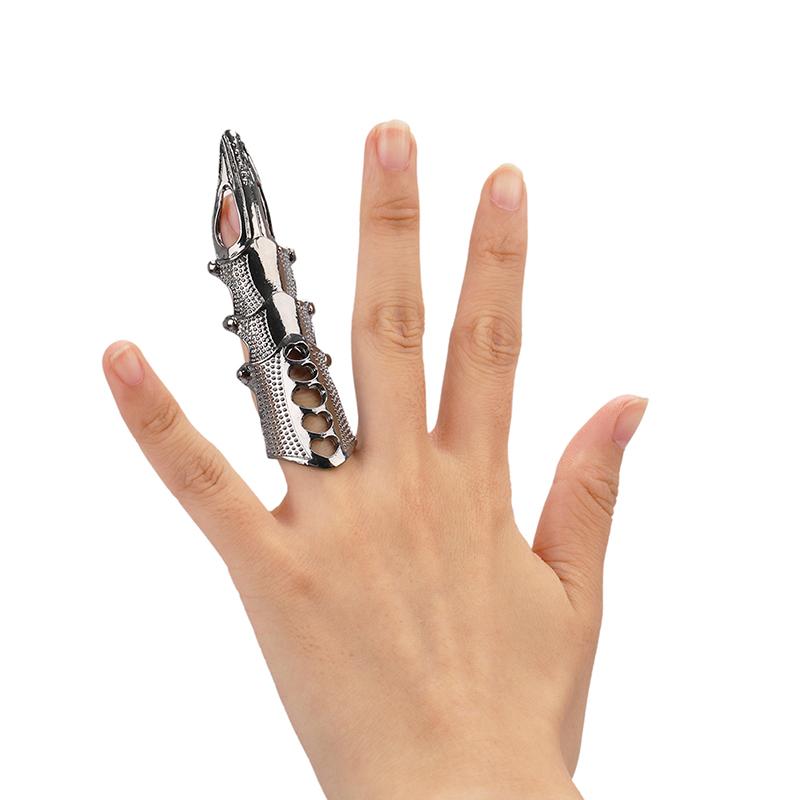 Панк-готический рок, прокрутка, суставная броня, металлическое кольцо на полный палец, золотое