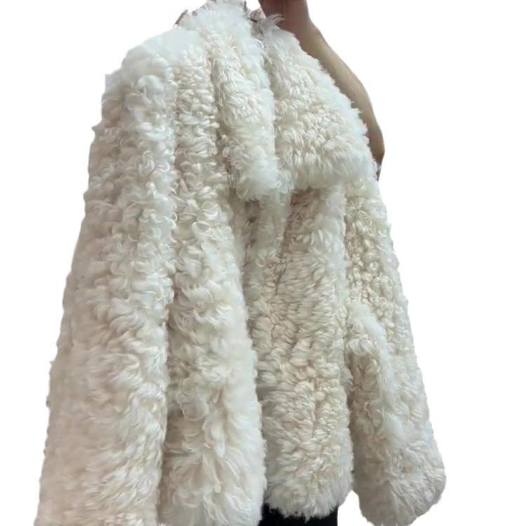 Женское шерстяное пальто из овчины с лацканами в стиле знаменитостей, осень/зима 2024 года - мягкий белый