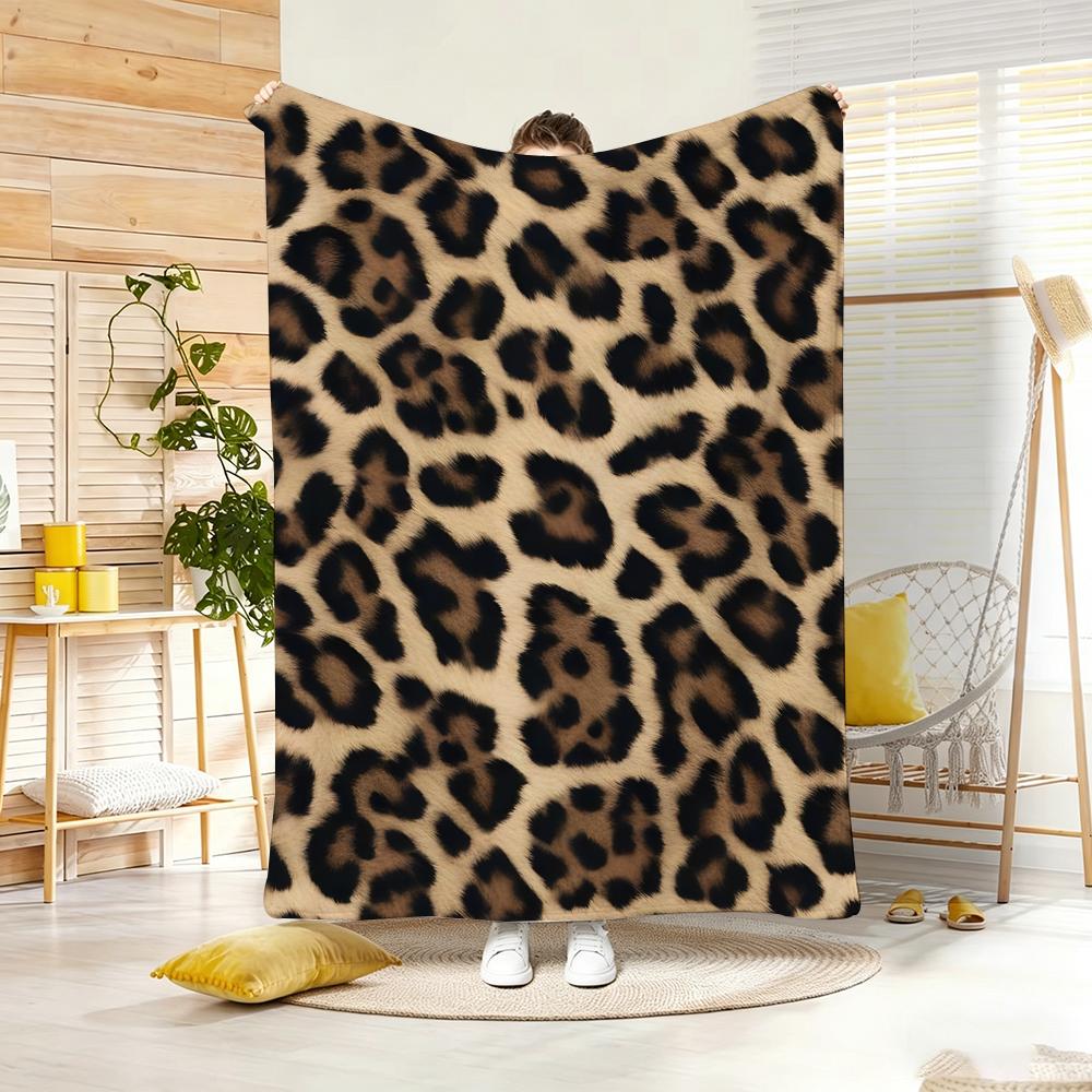 Fashion Animal Print Throw Lightweight 240g Flannel Blanket Soft Skin-friendly for Summer Cooling