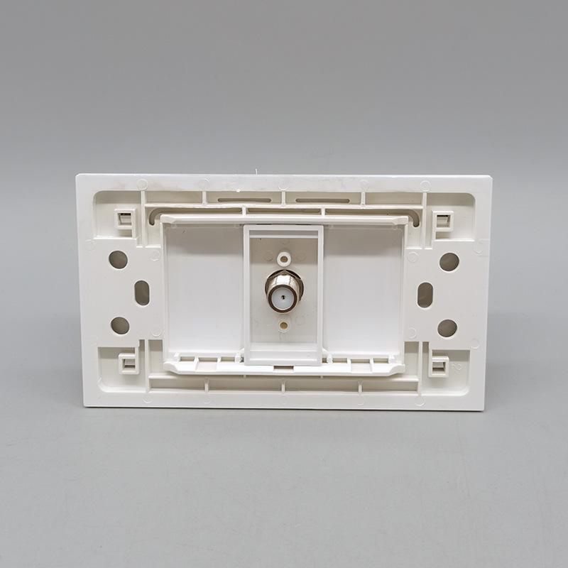 Type 118 Universal Widescreen TV Module with Direct Plug F-Head Socket