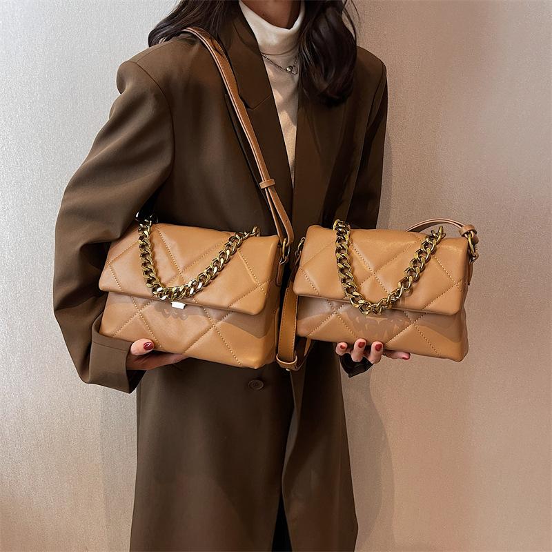 Textured Small Bag 2025 New Fashion Chain Bag Shoulder Bag Women's Messenger Versatile Small Square Bag