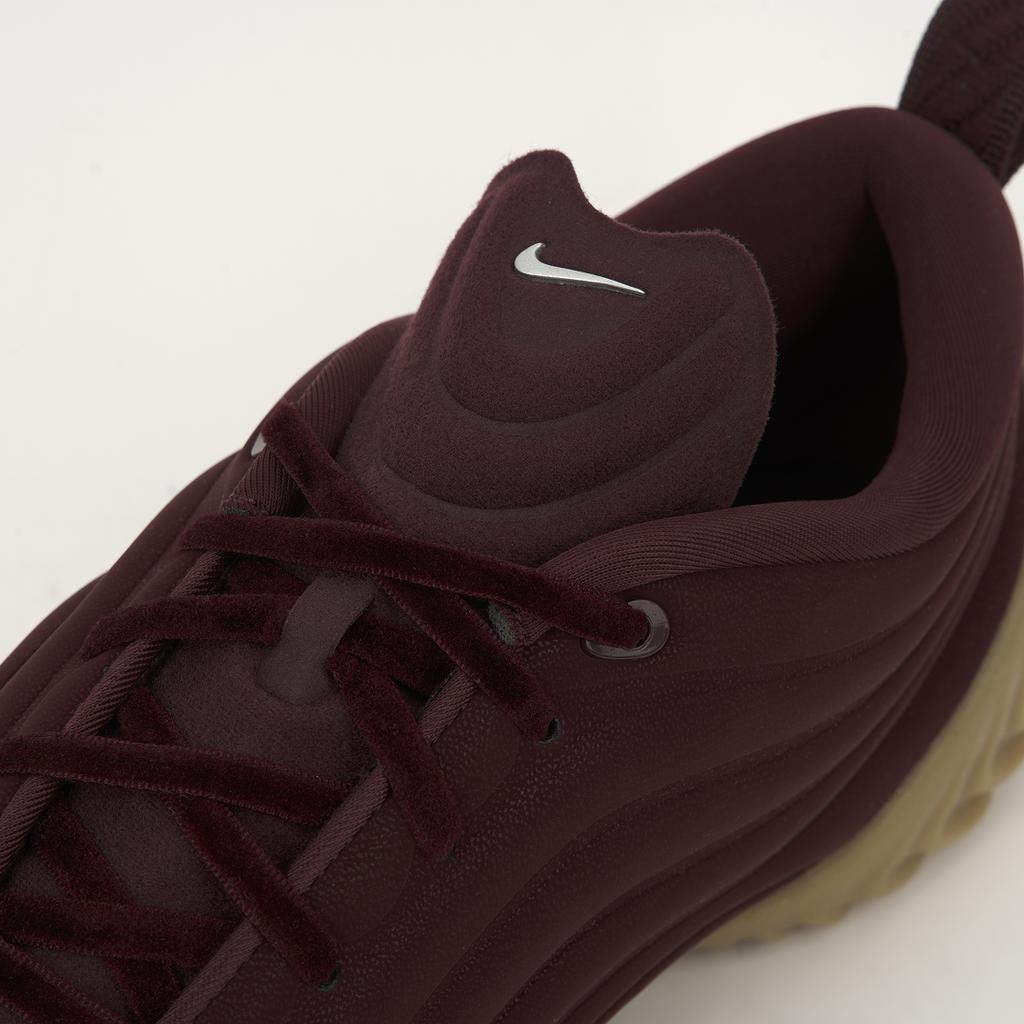 Nike Astra Ultra Burgundy Crush Gum Женские кроссовки Красный резиновый-светло-коричневый FZ5778-600