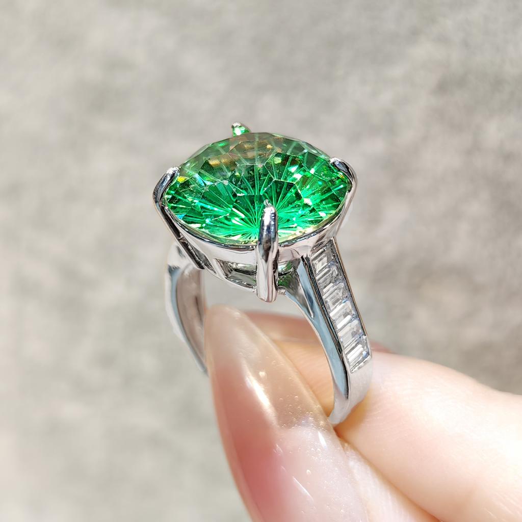 Super Sparkling Imitation Natural Green Zircon Ring with Exaggerated Large Particle Champagne Colored Opening Ring