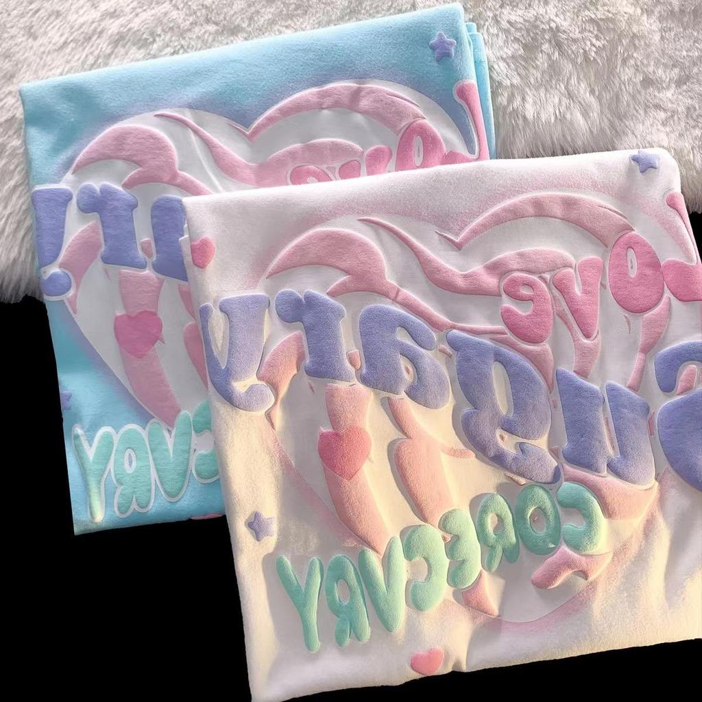 Женская хлопковая футболка оверсайз с синим принтом в виде сердца - Сладкий и пикантный летний стиль