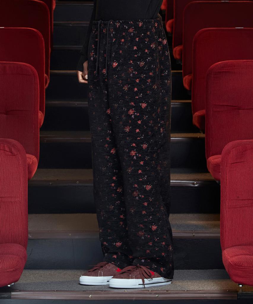 UNALLOYED Floral Jacquard Pants / Black