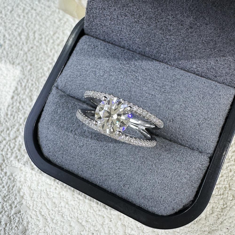 Vinregem 100% 925 Sterling Silver 3EX VVS1 D Color Round Cut 7 MM 1.25CT Real Moissanite Diamonds Women Ring Wedding Engagement Fine Jewelry Gifts