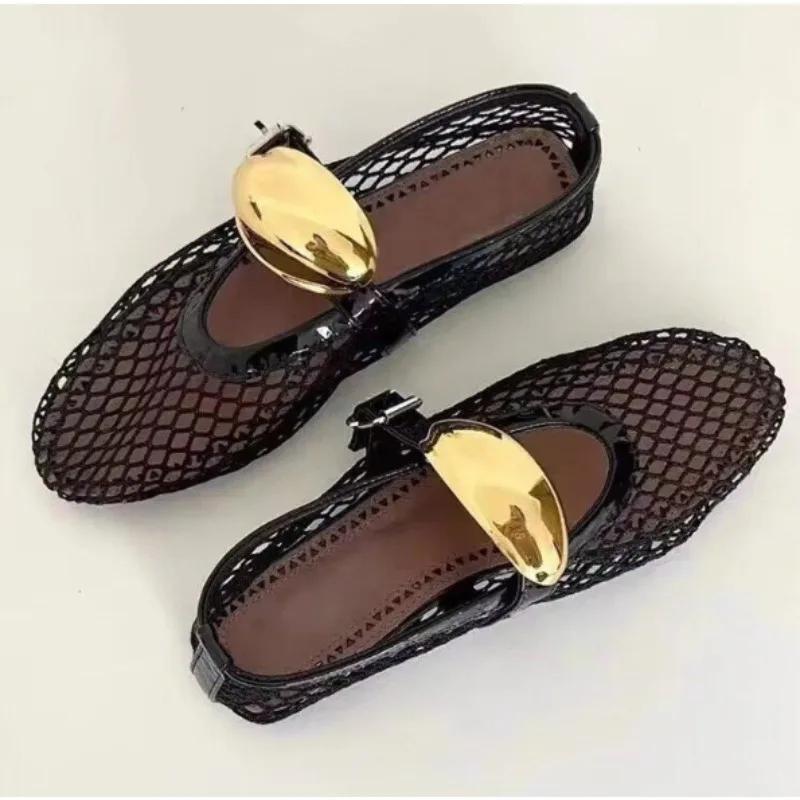 2024 Mesh Cutout Shoes Mesh Mesh Breathable Summer Walking Shoes for Women Luxury Slip-on Flats for Women
