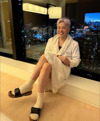 [Б/У] Трудно найти, любимый G-DRAGON! Черные акупунктурные сандалии