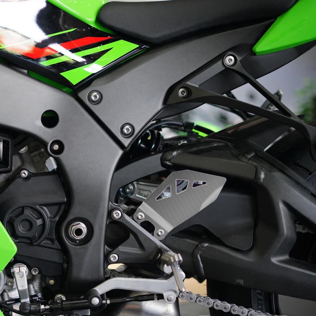 Защита пятки LEDISHUN для Kawasaki Ninja ZX-10R 2011-2024 (черный)